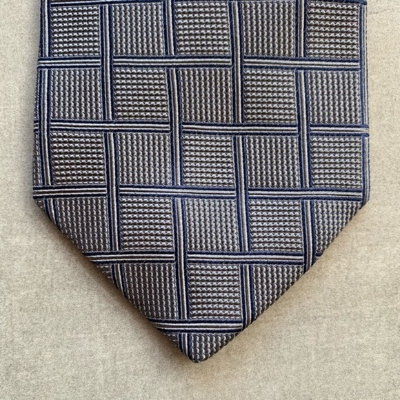 Drakes Tie for Paul Stuart - Picture 7 of 8